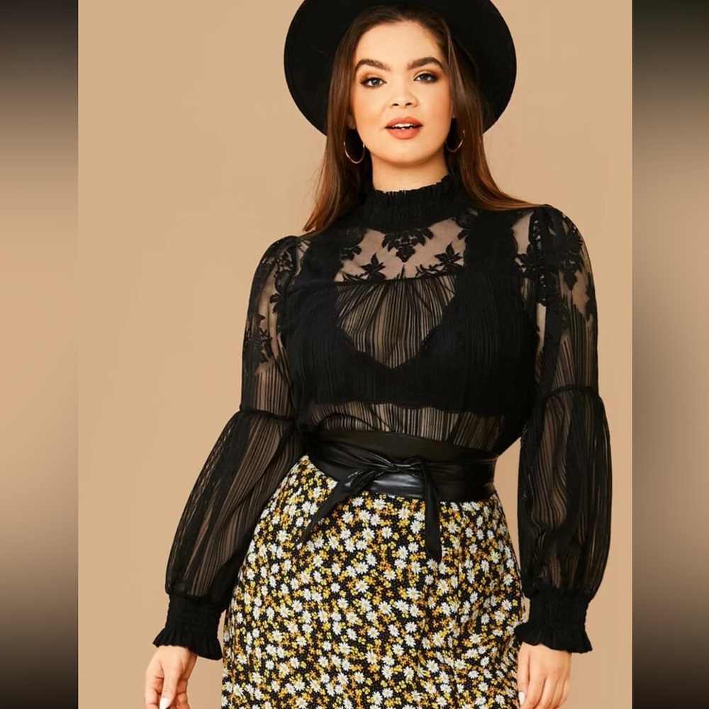 Mock-neck Shirred Detail Lace Top